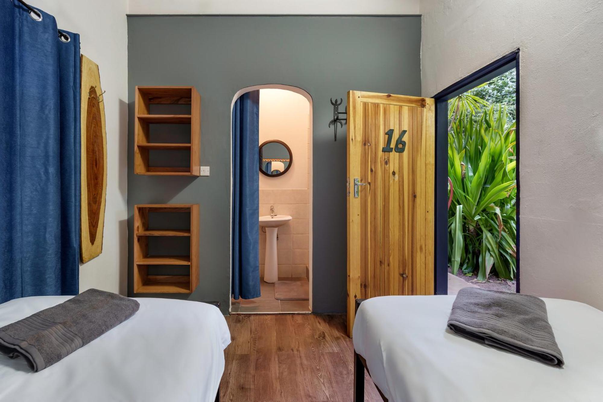 Victoria Falls Backpackers Zambia Livingstone Exterior photo